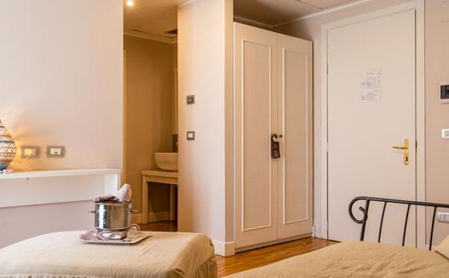 Фото отеля Capo Peloro Hotel