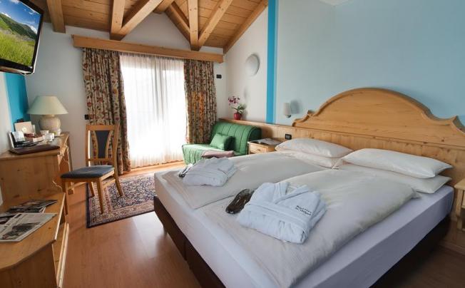 Фото отеля St. Michel Hotel