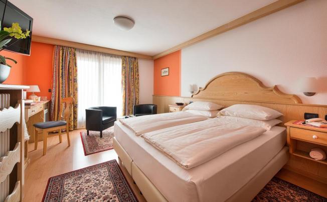 Фото отеля St. Michel Hotel