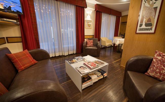 Фото отеля St. Michel Hotel