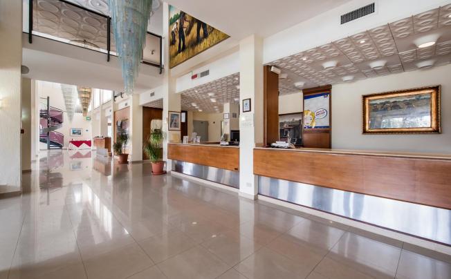 Фото отеля Best Western Hotel Hr