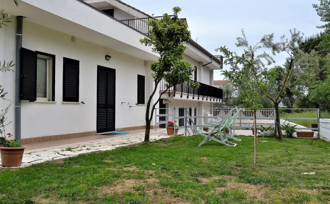 Фото отеля Il Girasole Guest House