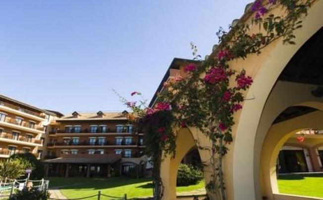 Фото отеля Golden Tulip Resort Marina di Castello