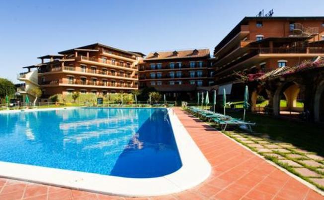 Фото отеля Golden Tulip Resort Marina di Castello