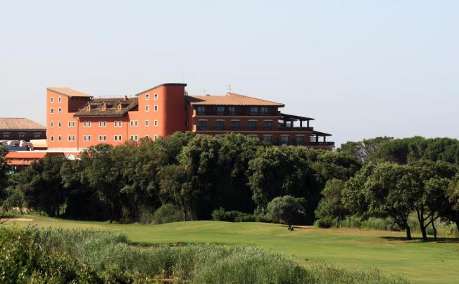 Фото отеля Golden Tulip Resort Marina di Castello