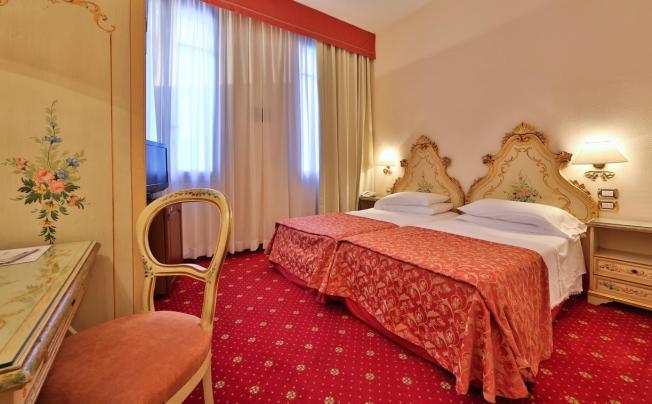 Фото отеля Biasutti Hotel