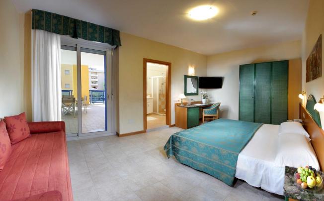 Фото отеля Hotel bellevue