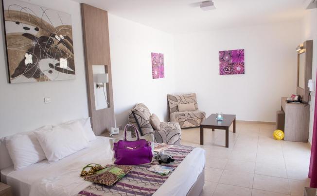 Фото отеля NEW FAMAGUSTA 