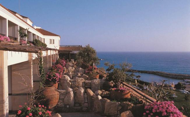 Фото отеля Coral Beach Hotel & Resort
