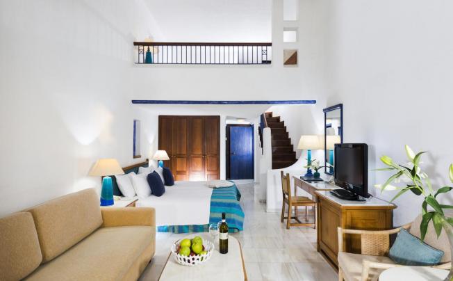 Фото отеля Coral Beach Hotel & Resort