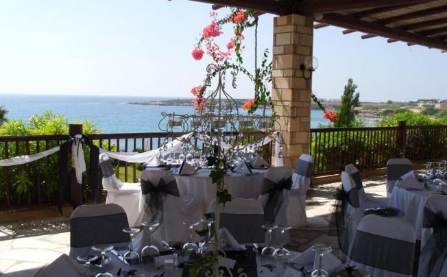 Фото отеля Coral Beach Hotel & Resort