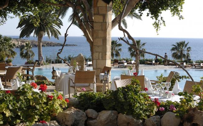 Фото отеля Coral Beach Hotel & Resort