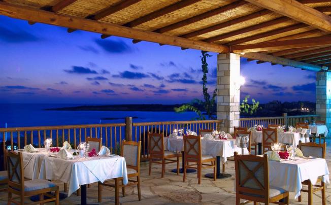 Фото отеля Coral Beach Hotel & Resort