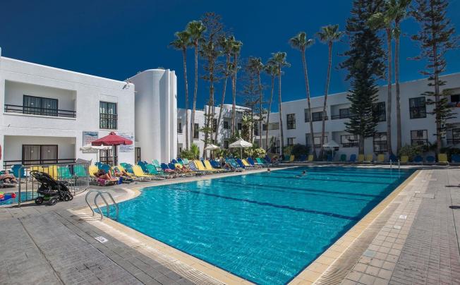 Фото отеля Anthea Hotel Apartments