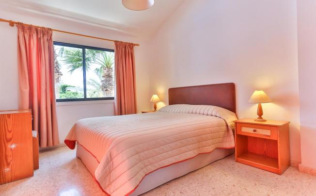 Фото отеля Tavros Hotel Apartments