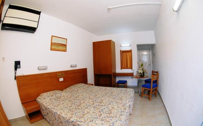 Фото отеля Cornelia hotel