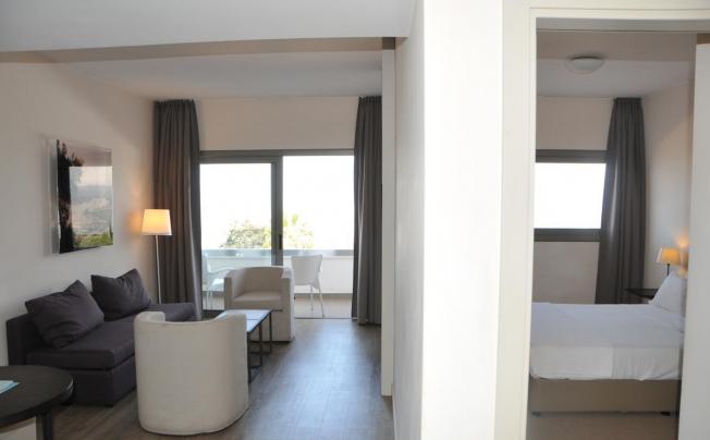 Фото отеля Droushia Heights Hotel