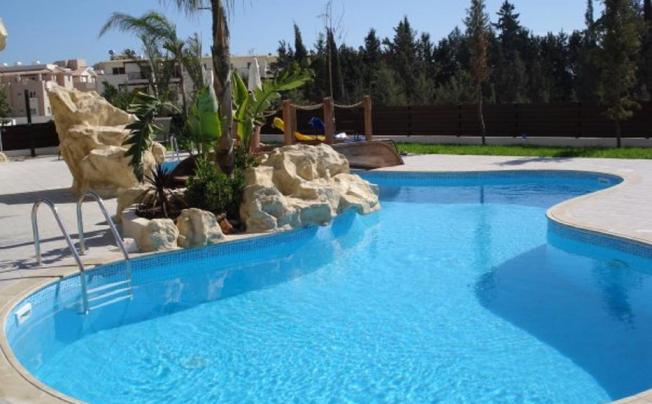 Фото отеля Majestic Gardens Apartments