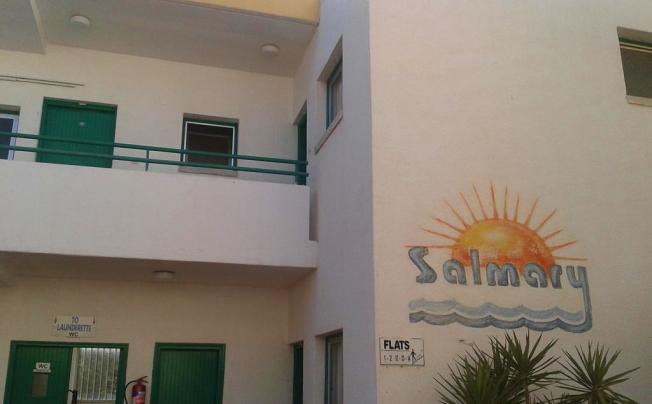 Фото отеля SALMARY APARTMENTS