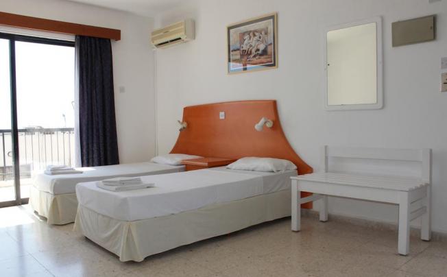 Фото отеля Florea Hotel Apartments