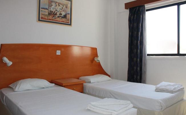 Фото отеля Florea Hotel Apartments