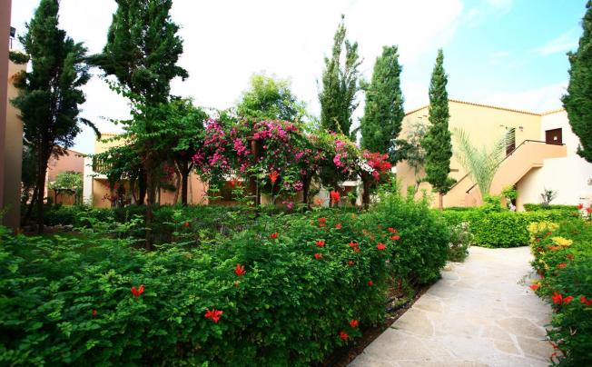 Фото отеля AKTEON HOLIDAY VILLAGE 