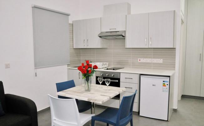 Фото отеля Kaos Hotel & Apartments