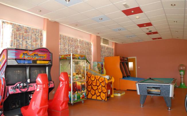 Фото отеля MAISTRALI BEACH HOTEL APTS 