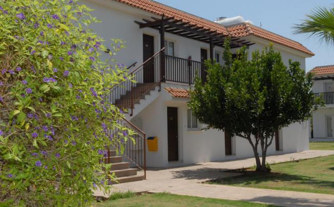 Фото отеля MAISTRALI BEACH HOTEL APTS 