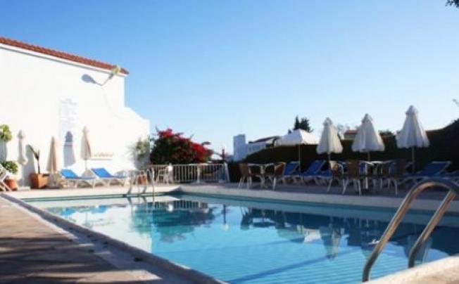 Фото отеля Bougainvillea Hotel Apartments