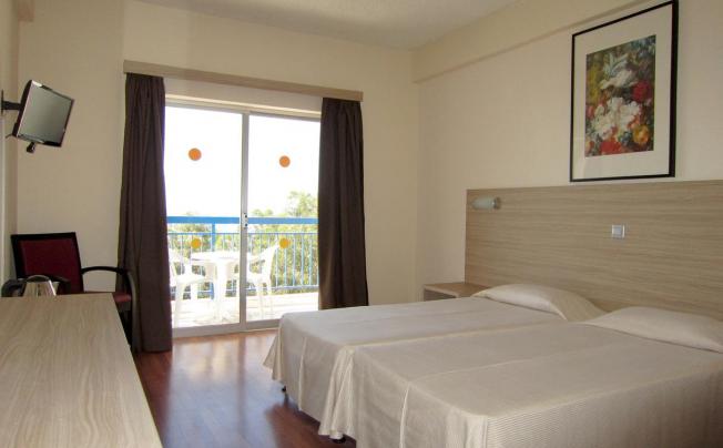 Фото отеля Marina hotel