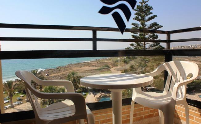 Фото отеля VENUS BEACH HOTEL 