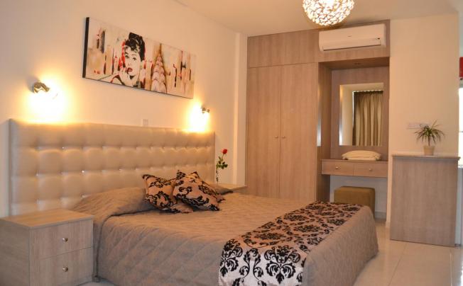 Фото отеля Marianna Hotel Tourist Apartments