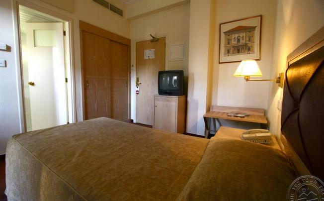 Фото отеля Curium Palace Hotel
