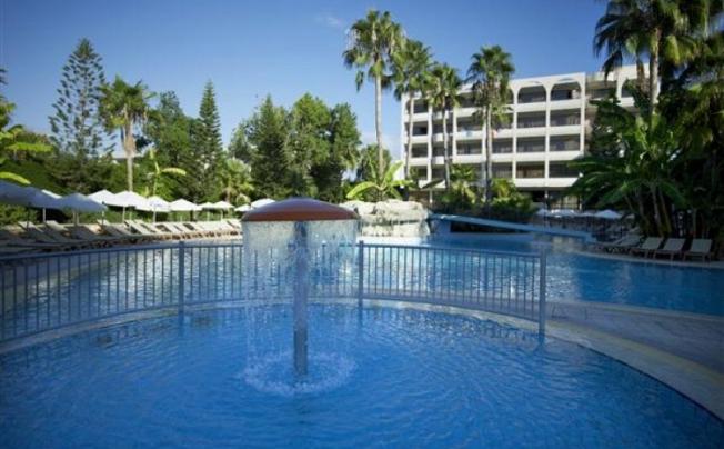 Фото отеля Atlantica Oasis Hotel