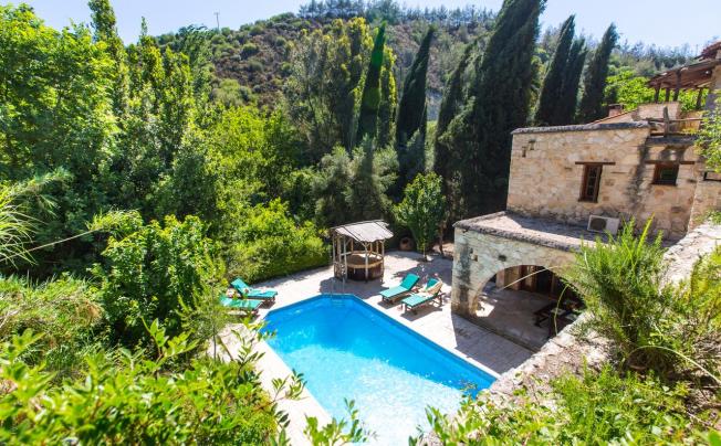 Фото отеля Z & X Holiday Villas