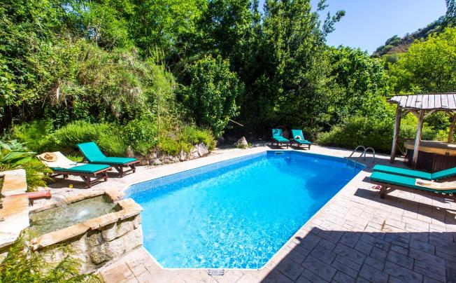 Фото отеля Z & x Holiday Villas