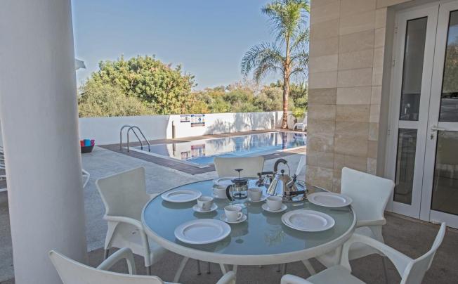Фото отеля Flouressia Gardens & Villas