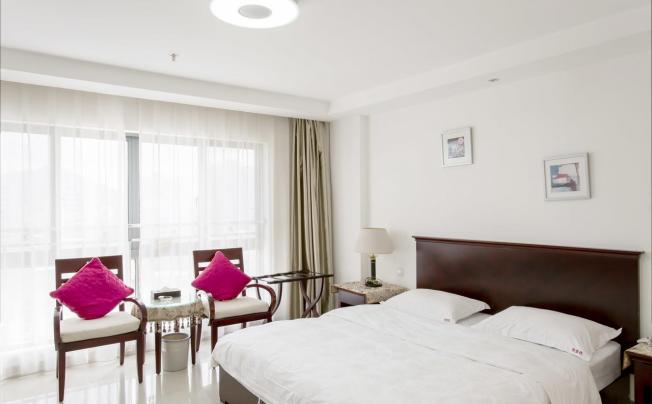 Фото отеля Hua bao shi Hotel Sanya