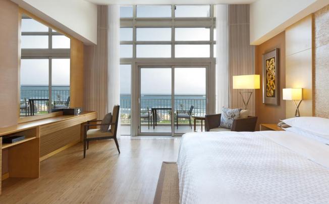 Фото отеля Four Points By Sheraton Shenzhou Peninsula resort