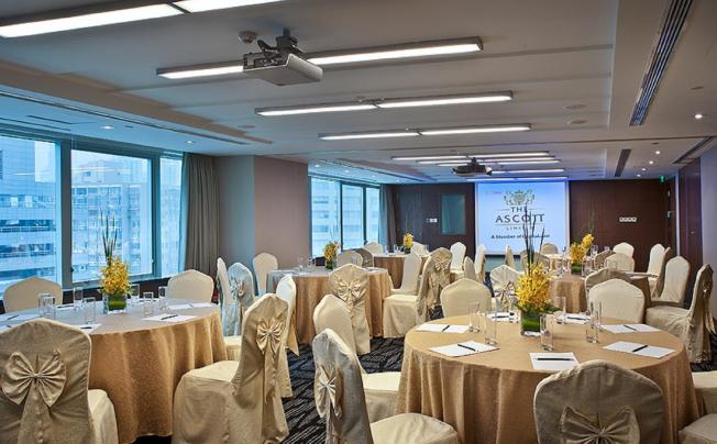 Фото отеля Ascott Huai Hai Road