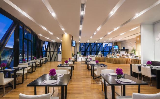 Фото отеля Ascott Raffles City beijing