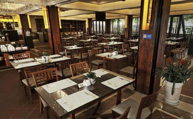 Фото отеля GuestHouse International Hotel Sanya