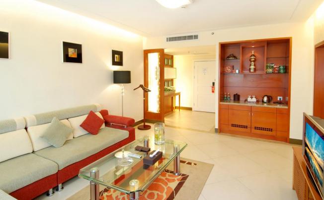 Фото отеля Oscar Hotel Haikou