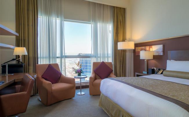 Фото отеля Grand Millennium Al Wahda Hotel