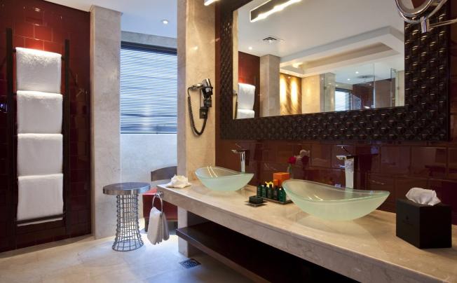 Фото отеля Grand Millennium Al Wahda Hotel