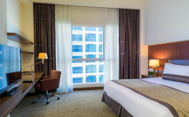 Фото отеля Grand Millennium Al Wahda Hotel