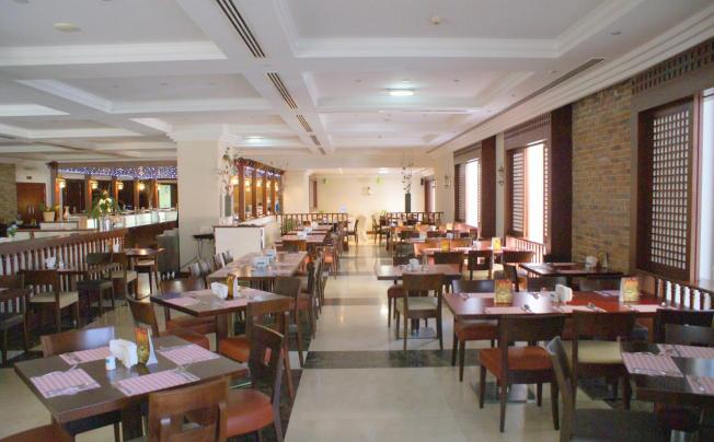 Фото отеля Star Metro Deira Hotel Apartments