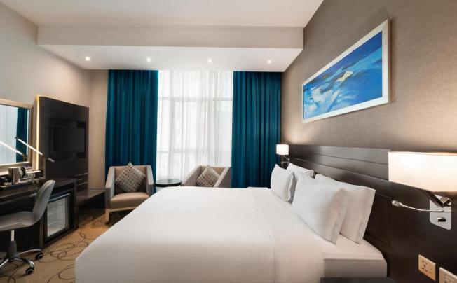 Фото отеля Ramada By Wyndham Dubai Barsha Heights