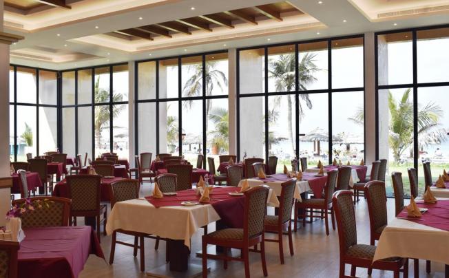 Фото отеля Lou Lou a Beach Resort Sharjah